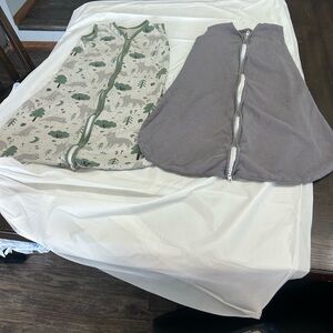 OOFOS Gray Infant Sleep Sack - Soft Cotton